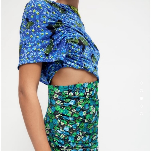 Zara (Bloggers Favorite) Off Shoulder Assymetrical Midi Dress Size Medium - Picture 6 of 15